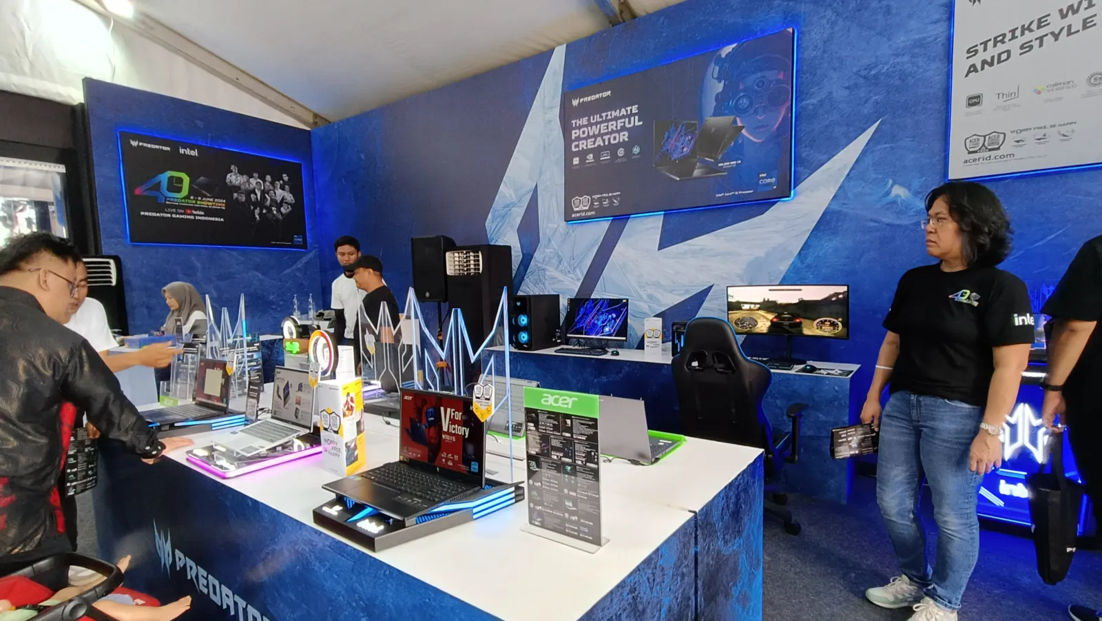 Acer Predator Helios 18 Diuji Livestreaming Non-Stop 40 Jam! 6 Acer Predator Helios 18 2