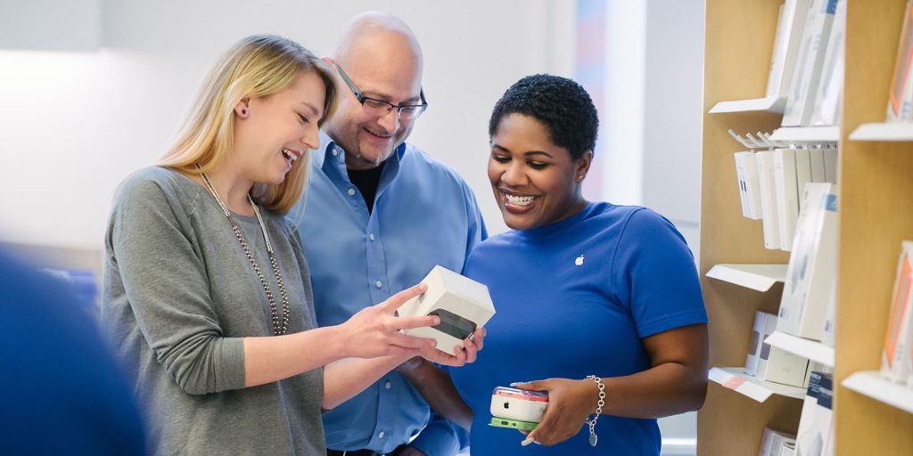 Apple Dituding Tidak Adil, Gaji Karyawan Wanita Lebih Rendah Dari Karyawan Pria 1 Apple Karyawan Wanita