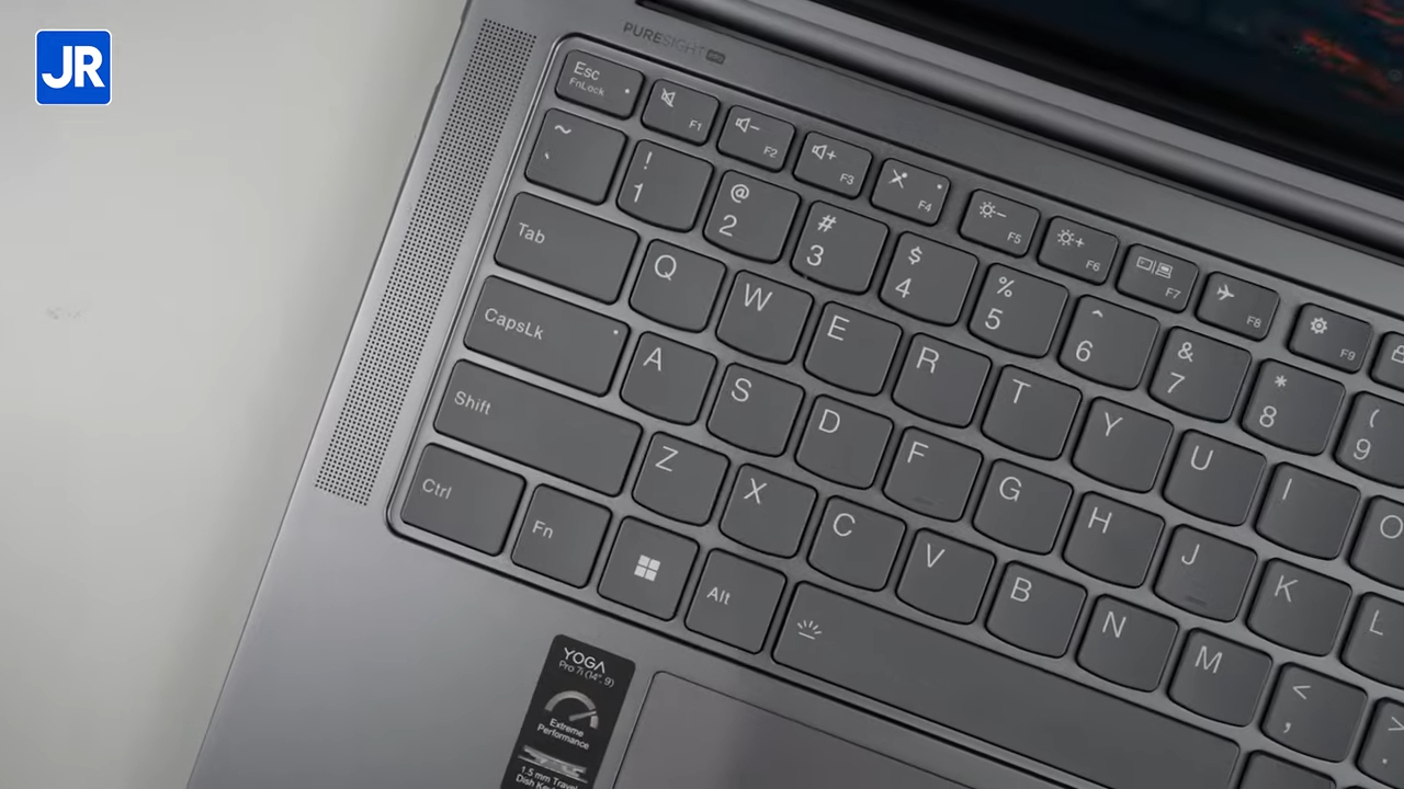 Lenovo YOGA Pro 7i 2042 1