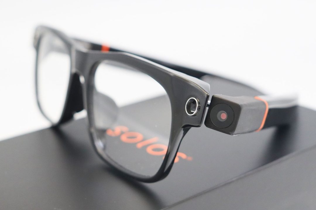 Solos AirGo Vision Siap Saingi Kacamata Pintar Ray-Ban Meta 1 kacamata pintar Solos AirGo Vision