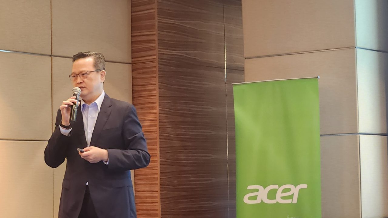 Acer Andalkan AI untuk Jualan Laptop? 3 Acer 25 tahun Indonesia