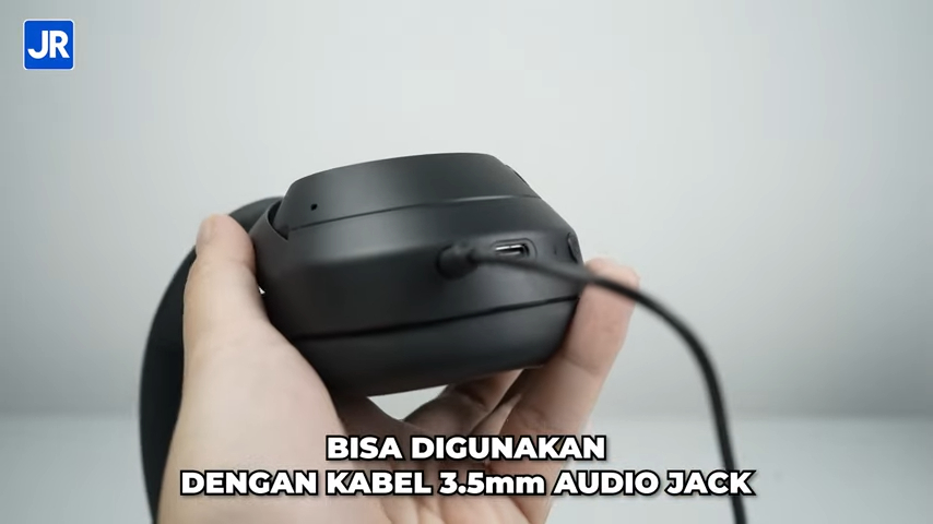 Review Headphone Sony ULT WEAR: Bass Megah, Fitur Mewah 2 Sony ULT WEAR 1