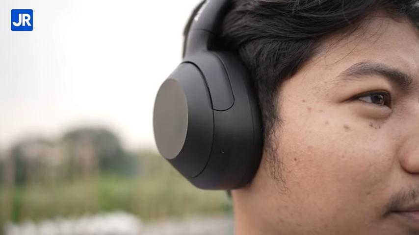 Review Headphone Sony ULT WEAR: Bass Megah, Fitur Mewah 6 Sony ULT WEAR 5