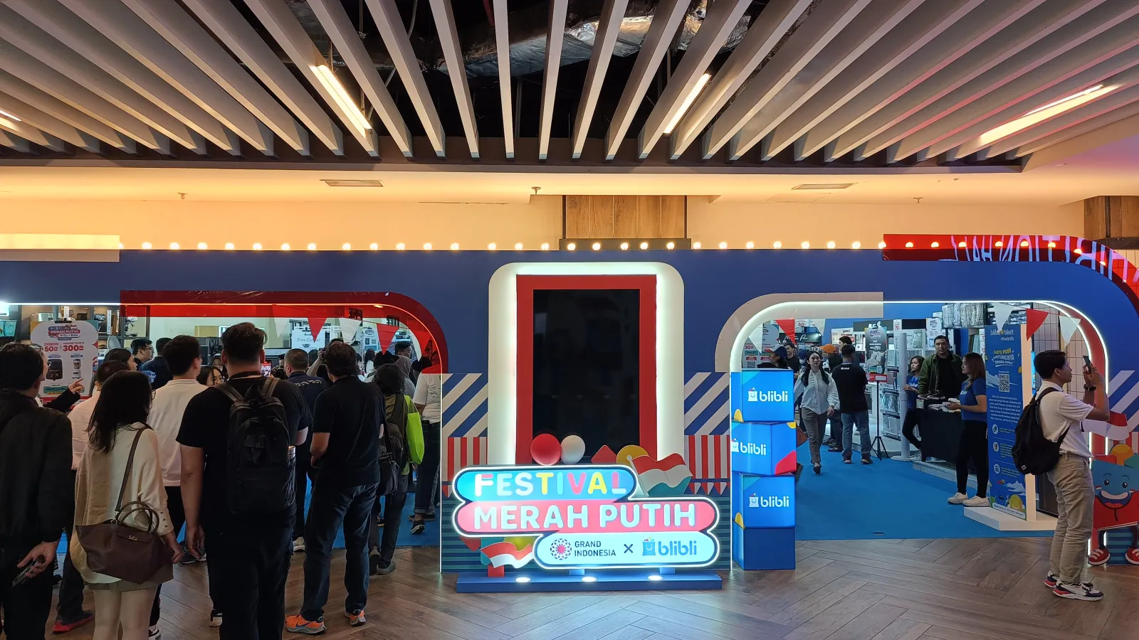 Sambut HUT RI Ke-79, Blibli Gelar “Festival Merah Putih” di Grand Indonesia! 3 blibli festival merah putih 9