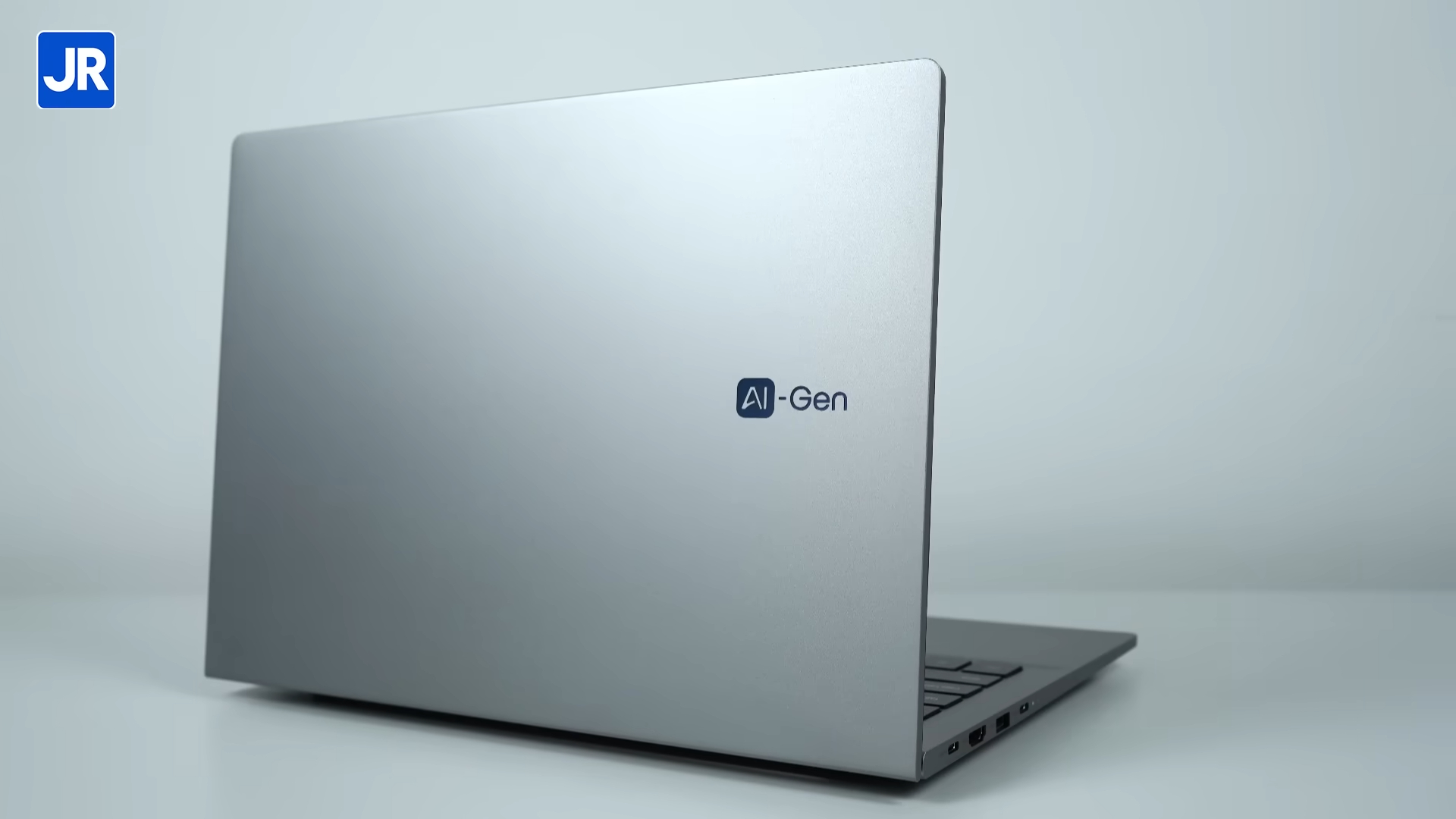 Review ADVAN AI-Gen Ultra: Laptop  ADVAN AI-Gen Ultra