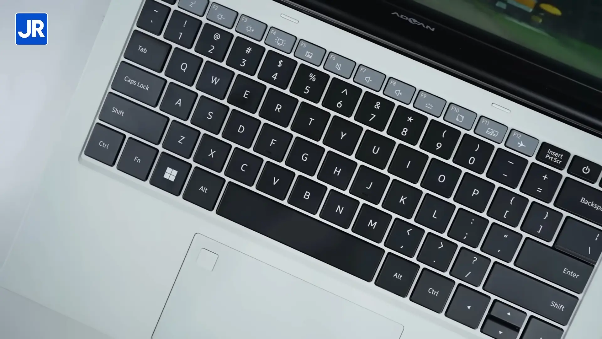 ADVAN Workplus Core i5 H Series 16