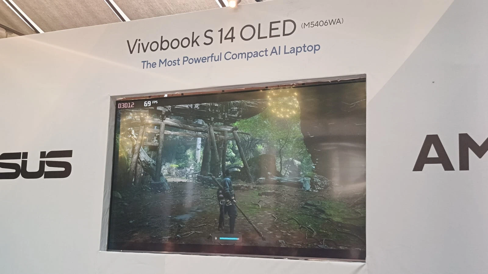 ASUS Vivobook S 14 OLED (M5406WA) Rilis, Kini Dibekali Ryzen AI 300 Series! 2 ASUS Vivobook S14 OLED M5406WA 4