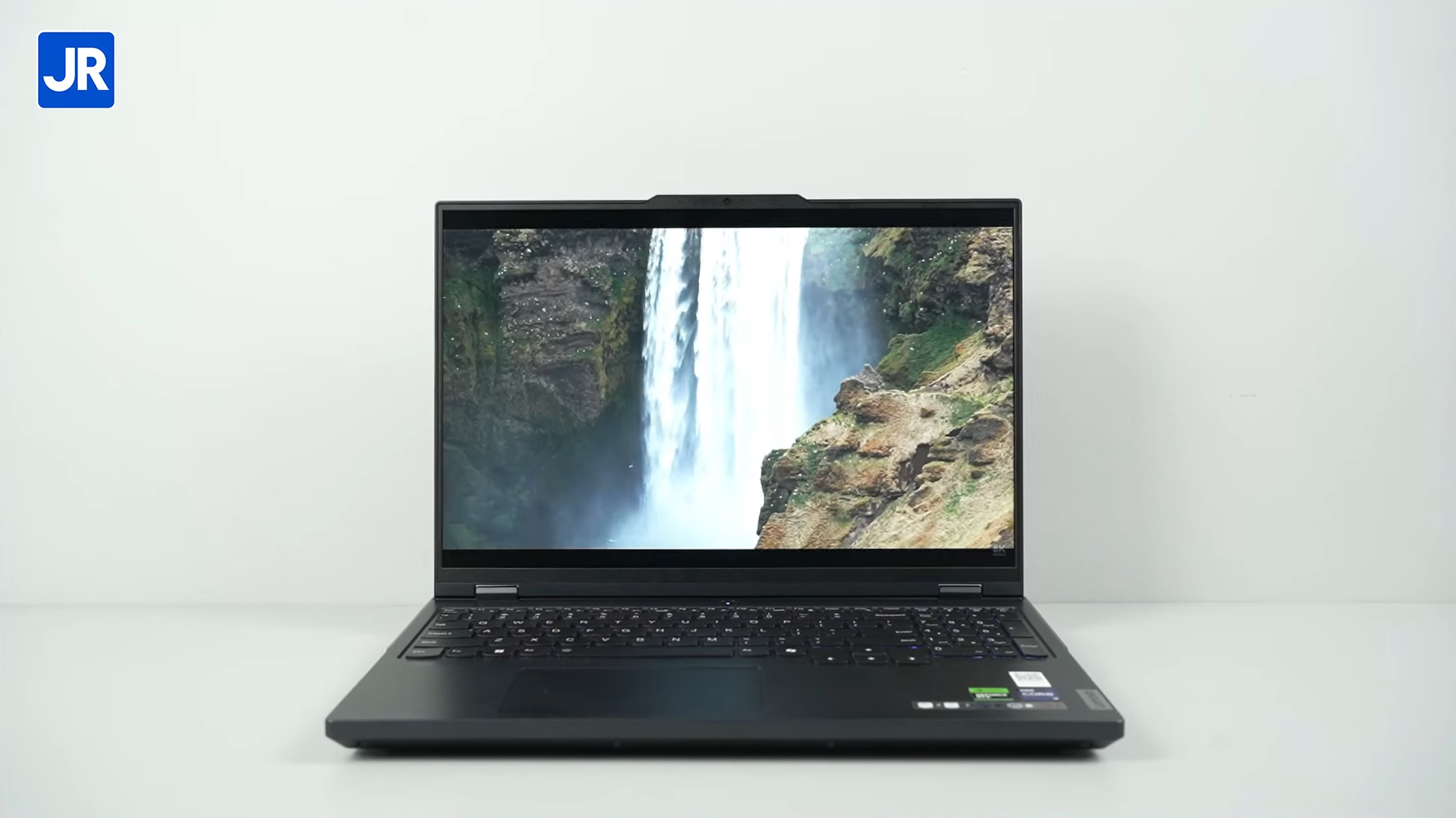 Review Lenovo Legion Pro 5i Gen 9: Laptop Gaming Kelas Profesional 2 Lenovo Legion Pro 5i Gen 9 1