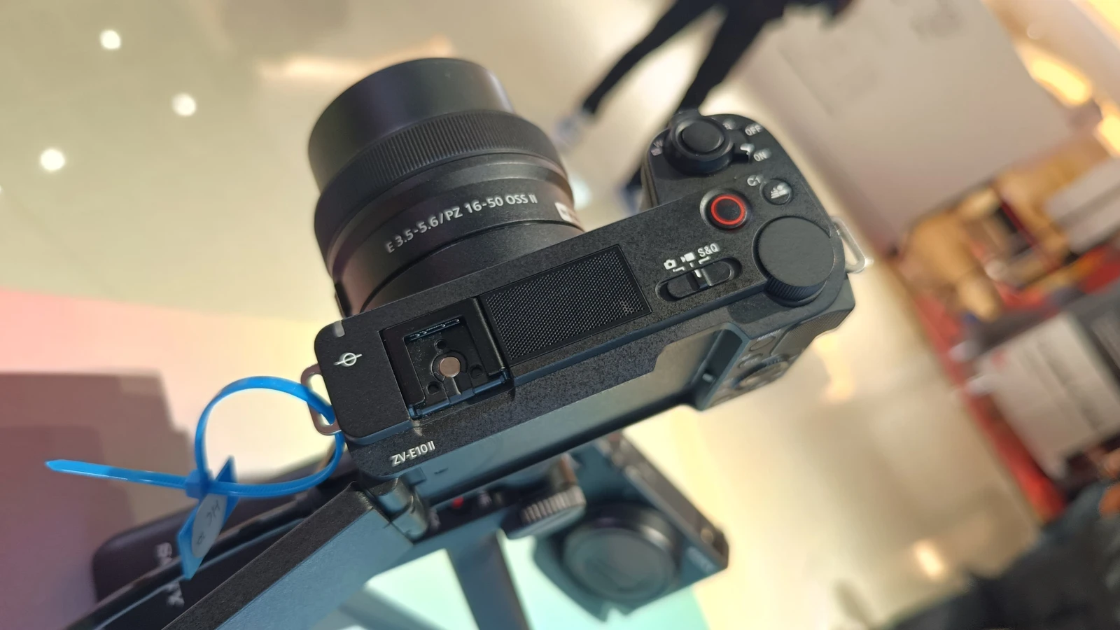 Sony Rilis Kamera Vlogging Baru di Indonesia: Sony ZV-E10 II 3 Sony ZV E10 II 5