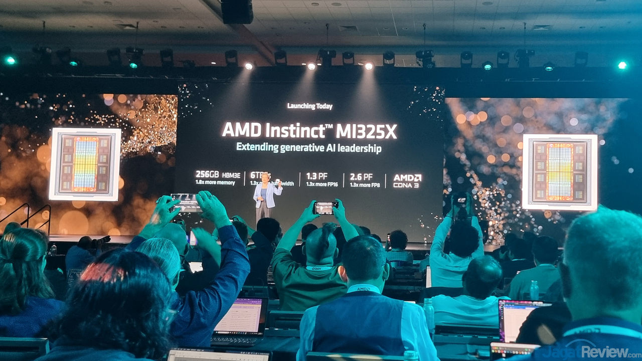 AMD Advancing AI 2024 17