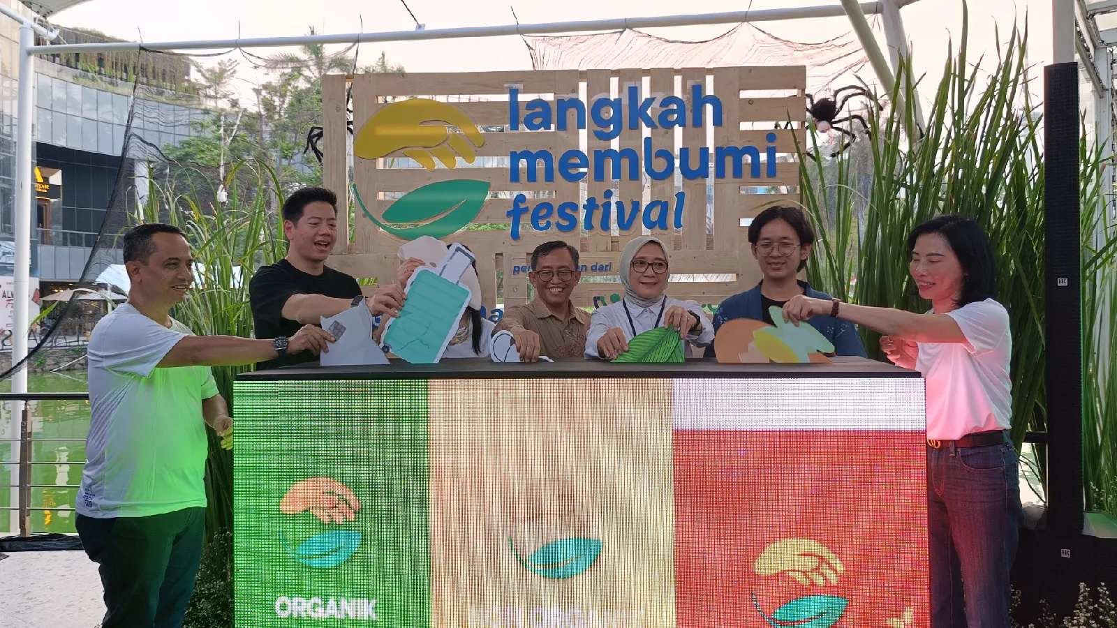 Langkah Membumi Festival 2024 dari Blibli Tiket Action Segera Digelar 2-3 November! 4 Langkah Membumi Festival 2024
