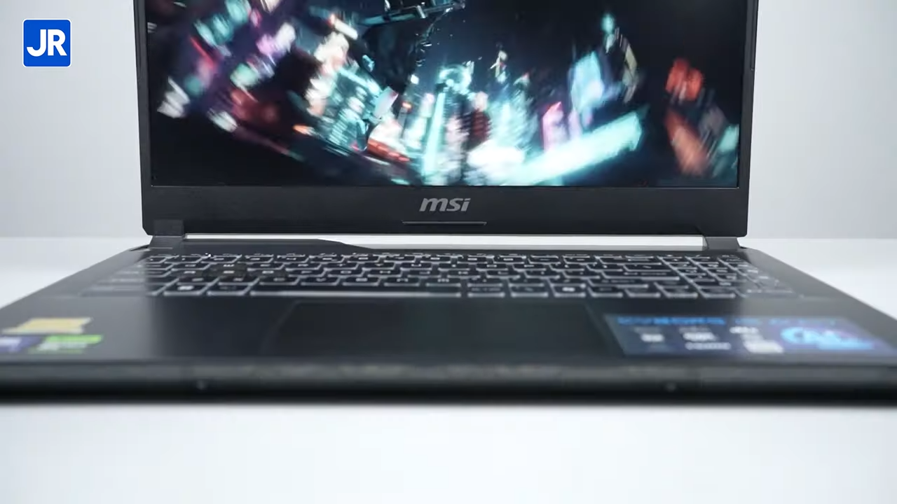 MSI Cyborg 15 AI A1V 11