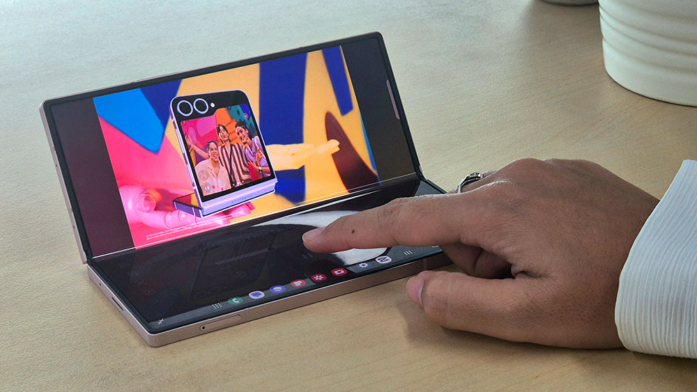 Hack Samsung Galaxy Z Fold6 Flex Mode