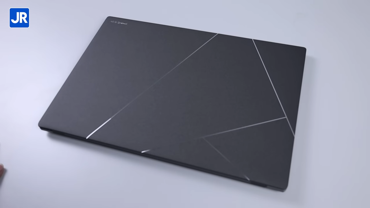 Review ASUS Zenbook S 14 OLED UX5406: Laptop Tipis, Ringan, Kencang, tapi Irit dengan Intel Lunar Lake 1 ASUS Zenbook S 14 OLED UX5406 10