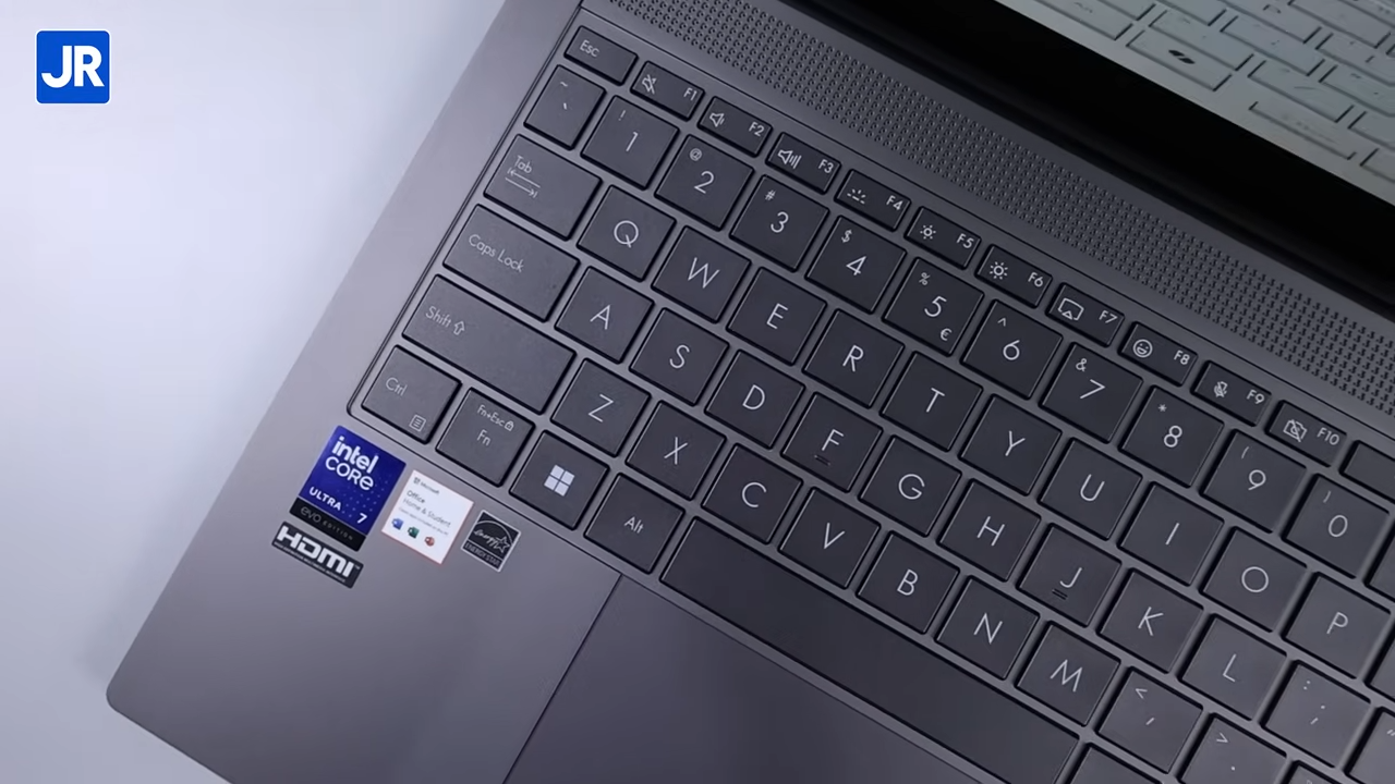 Review ASUS Zenbook S 14 OLED UX5406: Laptop Tipis, Ringan, Kencang, tapi Irit dengan Intel Lunar Lake 13 ASUS Zenbook S 14 OLED UX5406 22