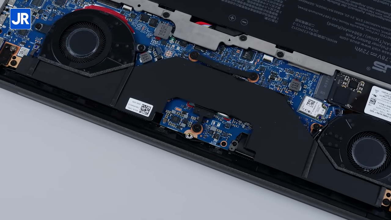 Review ASUS Zenbook S 14 OLED UX5406: Laptop Tipis, Ringan, Kencang, tapi Irit dengan Intel Lunar Lake 16 ASUS Zenbook S 14 OLED UX5406 25