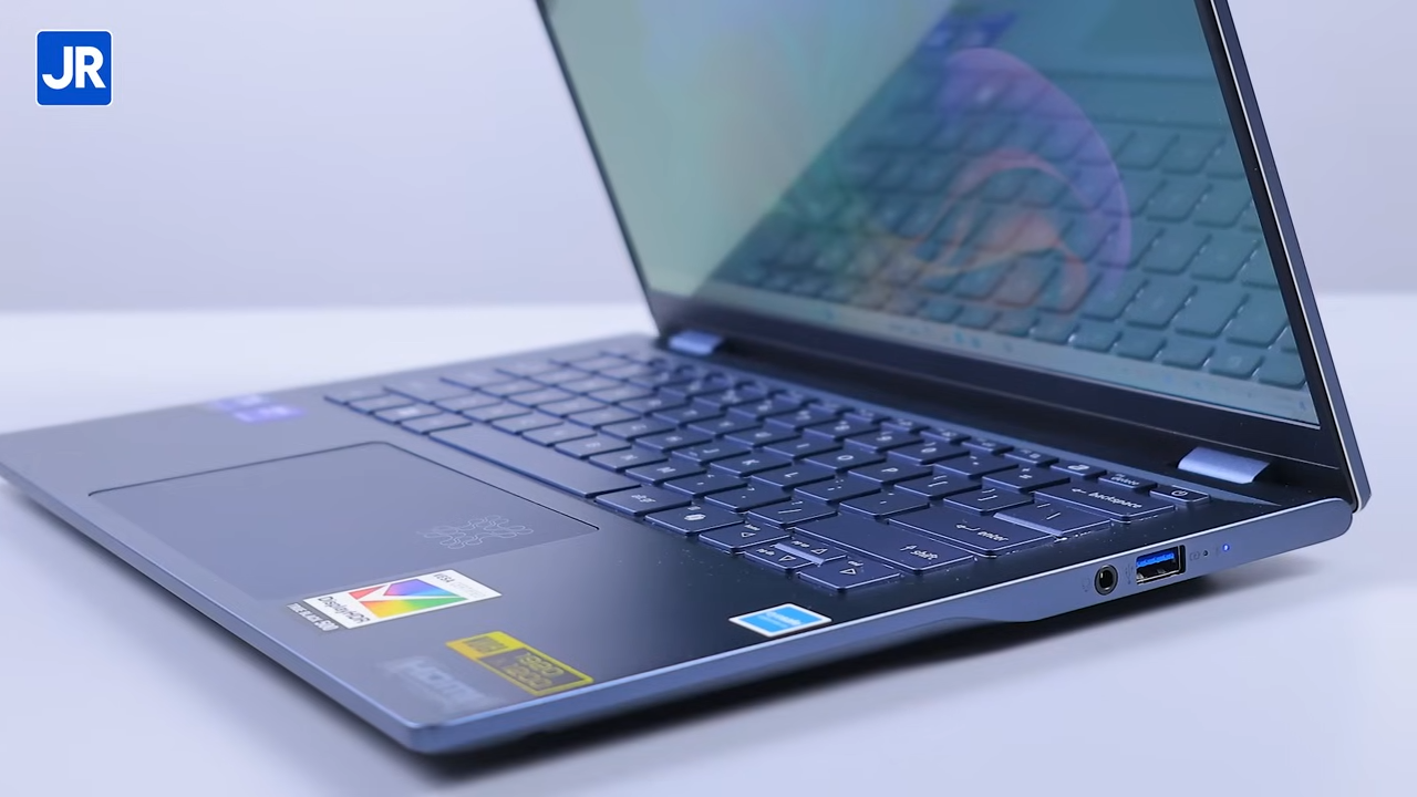 Review Acer Swift 14 AI Copilot+ PC (2024): Laptop Paling Irit, Kencang untuk Gaming, Tipis dan Ringan 3 Acer Swift 14 AI Copilot PC 2037