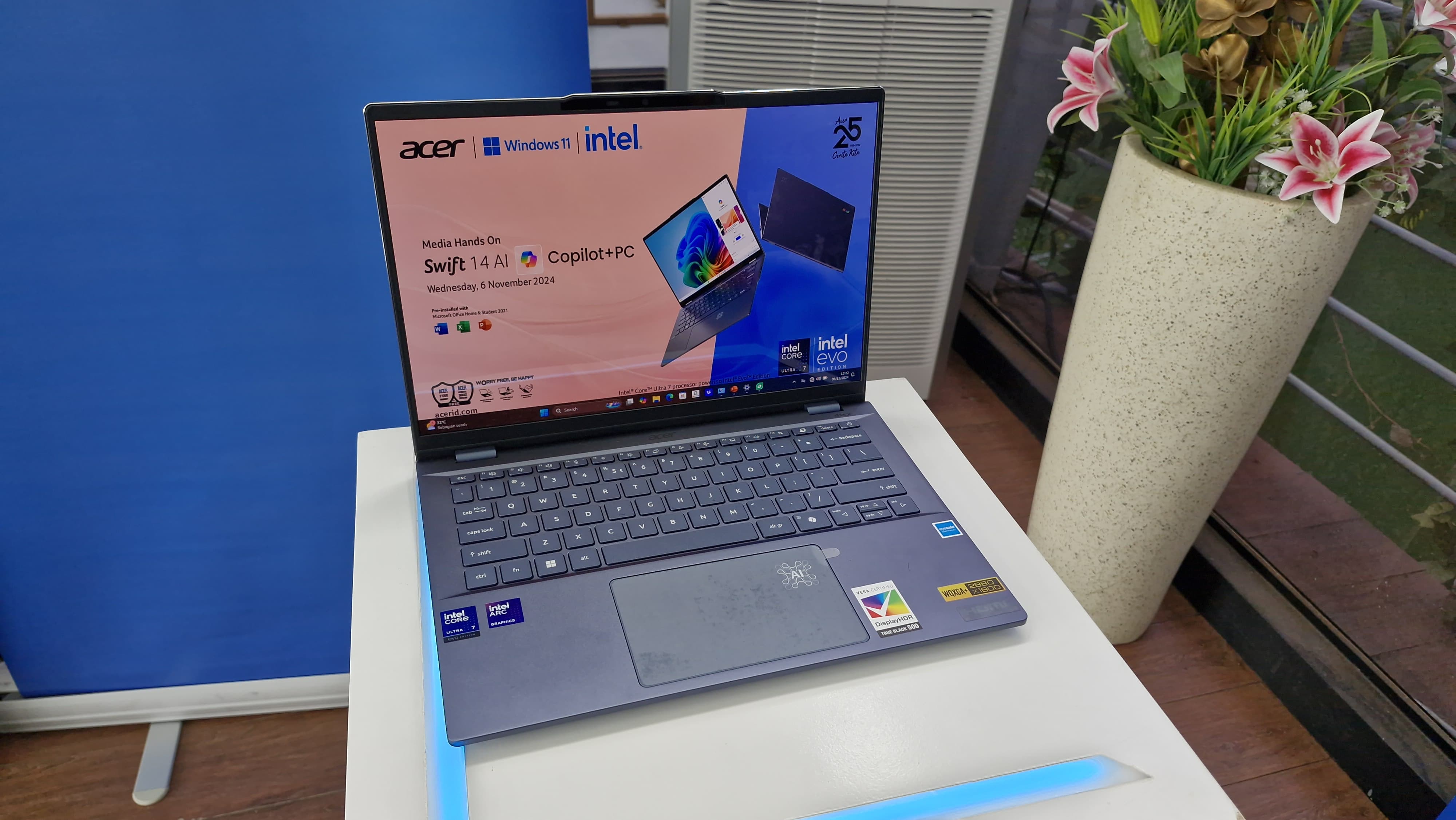 Acer Luncurkan Swift 14 AI Meluncur, Fitur AI Segudang, Bertenaga Intel Core Lunar Lake 1 Acer Swift 14 AI Lunar Lake (4)