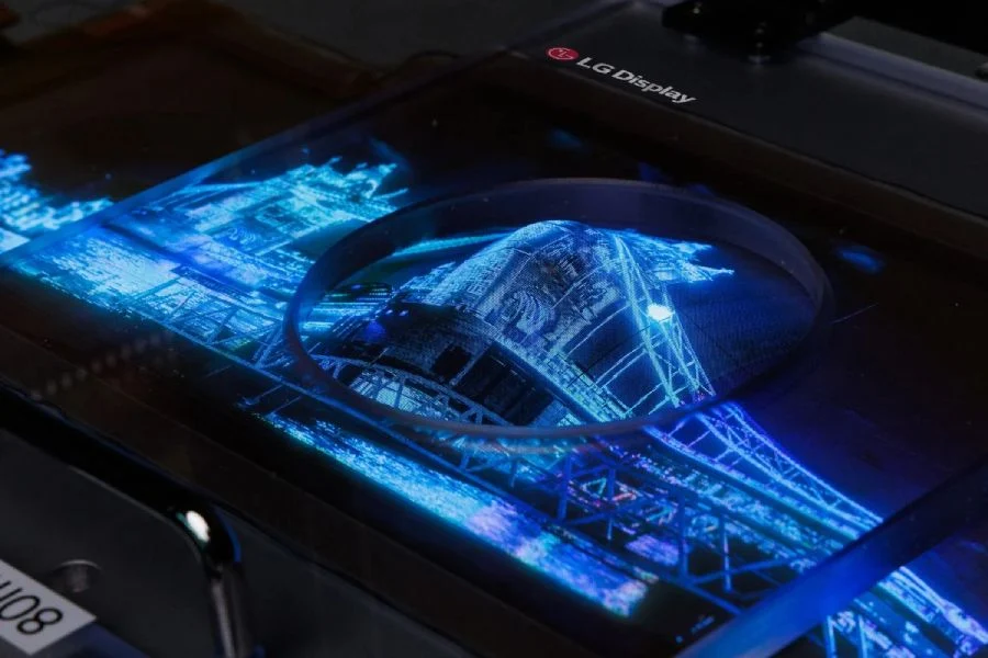 LG Pamer Teknologi Layar Stretchable yang Bisa Melar Hingga 50%! 2 LG stretchable screen