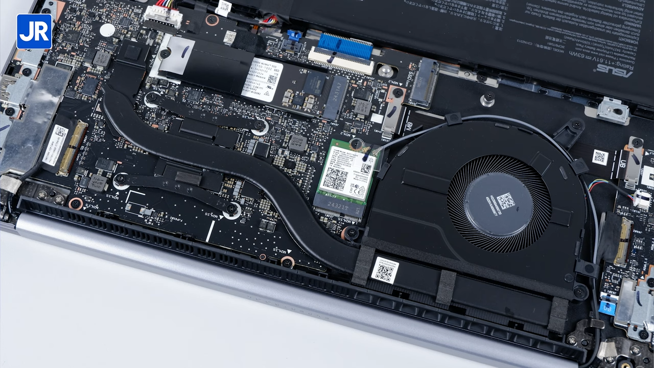 ASUS ExpertBook P5 P5405 2024 21