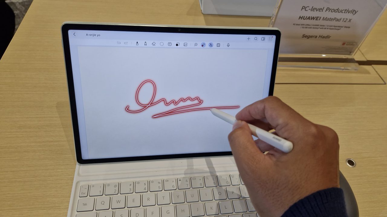 Huawei Pura 70 Ultra, Matepad 12X, dan FreeBuds 4 Pro Resmi Diumumkan di Indonesia 5 Matepad 12 X