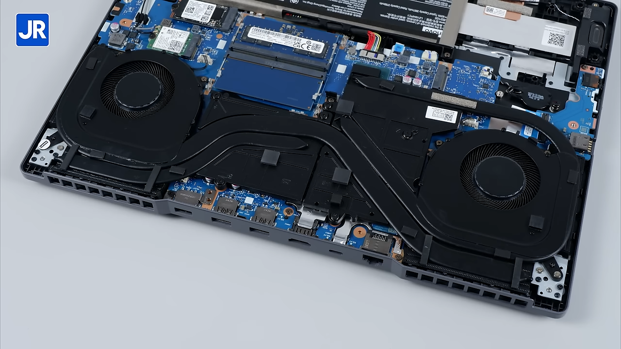 Review Lenovo LEGION 5i 15IRX9 Gen 9: Laptop Gaming Kelas Atas yang Terjangkau dan Kencang 15 Lenovo LEGION 5i 15IRX9 Gen 9 23