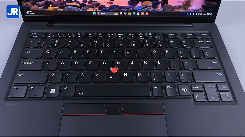Lenovo ThinkPad X1 Carbon Gen 12 21