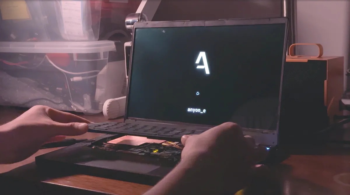 Pelajar Ini Bikin Laptop Sendiri dengan Hardware Open Source 32 Pelajar bikin laptop buatan sendiri