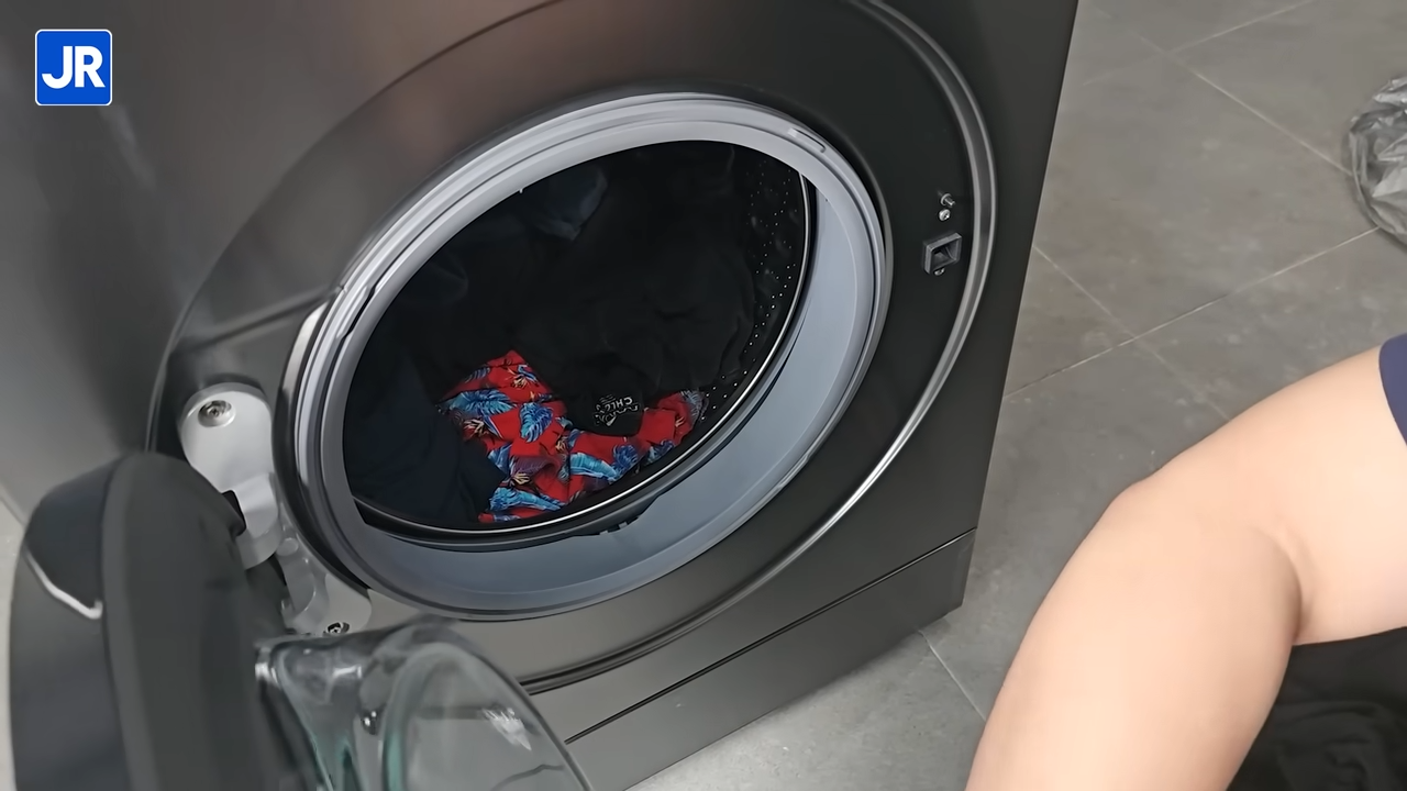 Review Samsung Bespoke AI Laundry Combo: Mesin Laundry AI, Kapasitas Besar, Kaya Fitur 6 Samsung Bespoke AI Laundry Combo 6
