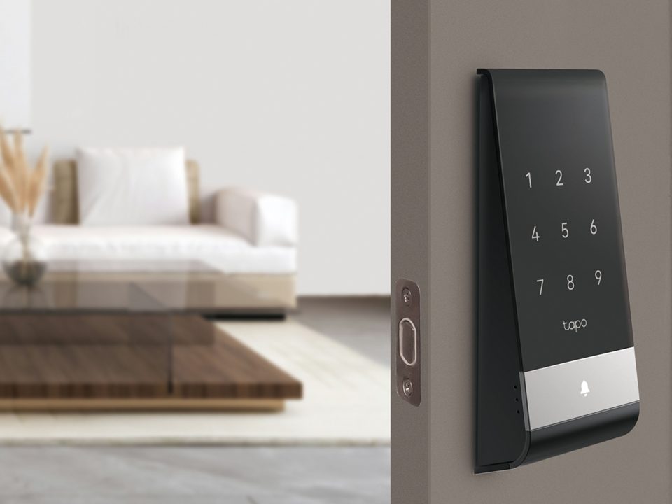 TP-Link Perkenalkan Line-Up Smart Home Tapo Terbaru di CES 2025 2 Tapo PalmKey Palm Recognition Smart Door Lock