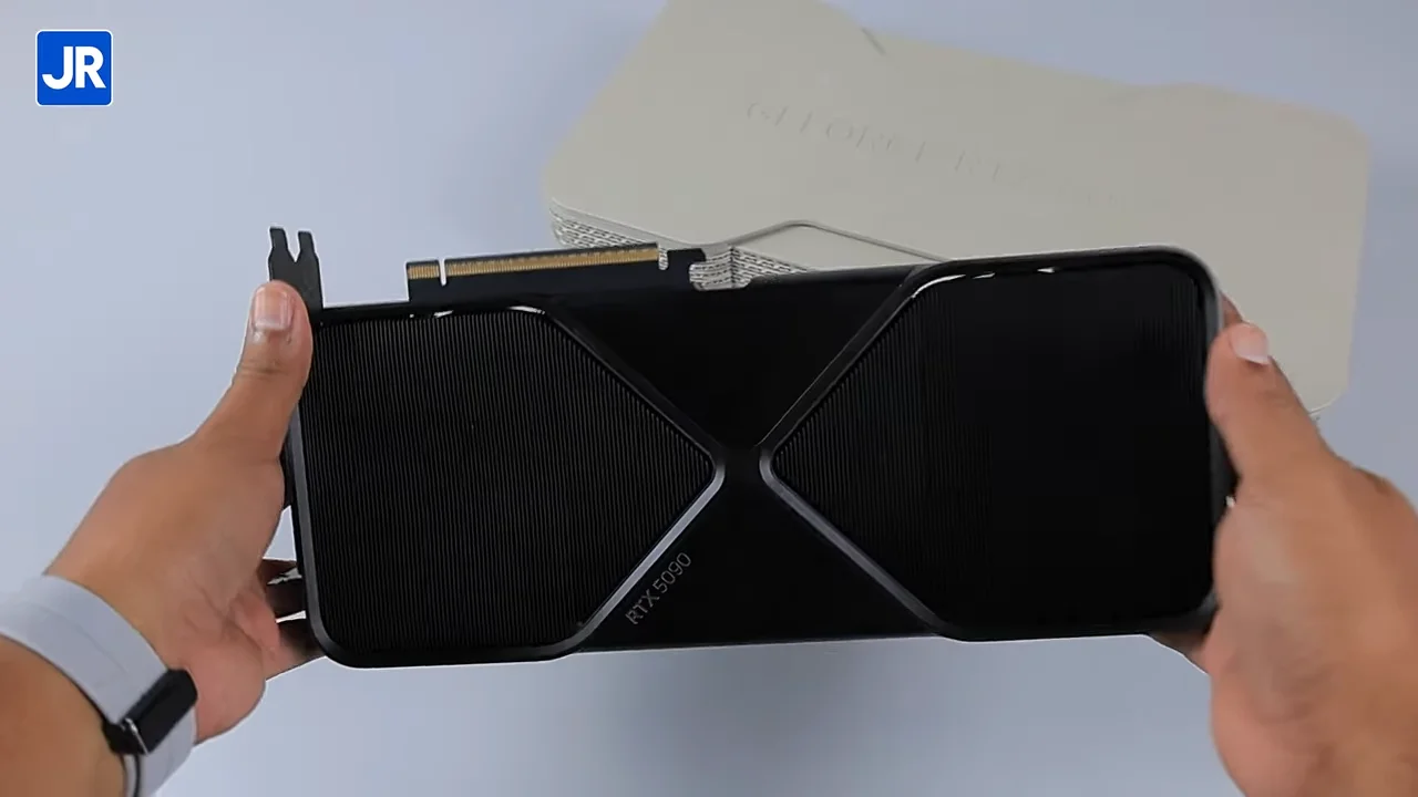 NVIDIA GeForce RTX 5090 FE