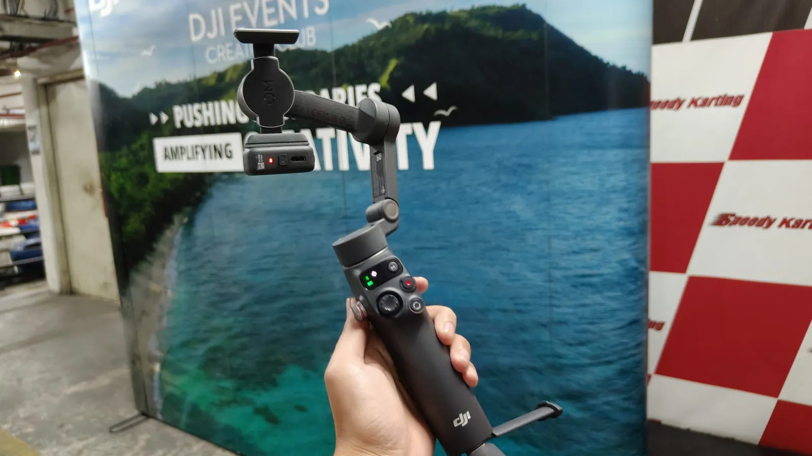Gimbal Smartphone DJI Osmo Mobile 7 Series Resmi Hadir di Indonesia 4 dji osmo mobile 7 series 6