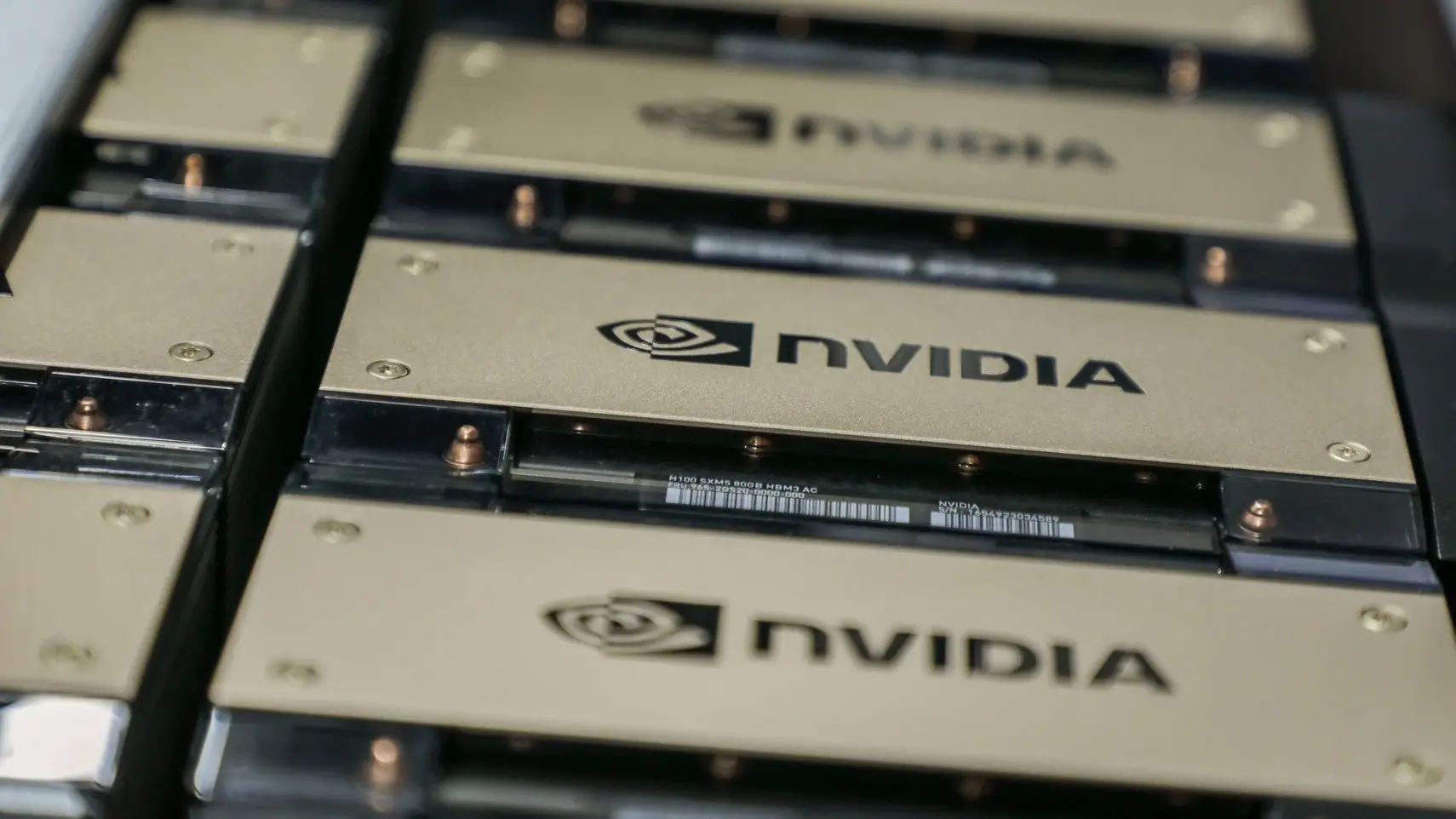 Penyelundup GPU NVIDIA dari Singapura
