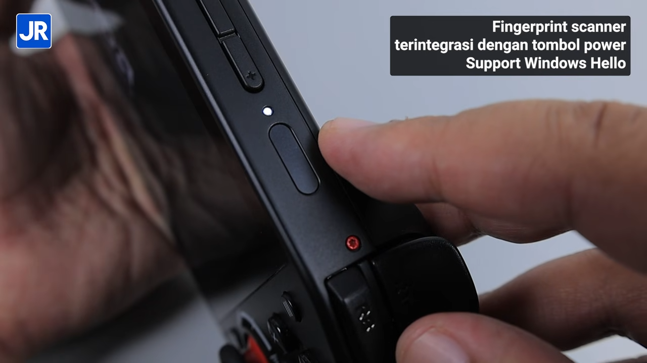 Review Acer Nitro Blaze 7: Handheld Gaming PC yang Tidak Bisa Kalian Beli! 13 Acer Nitro Blaze 7 20