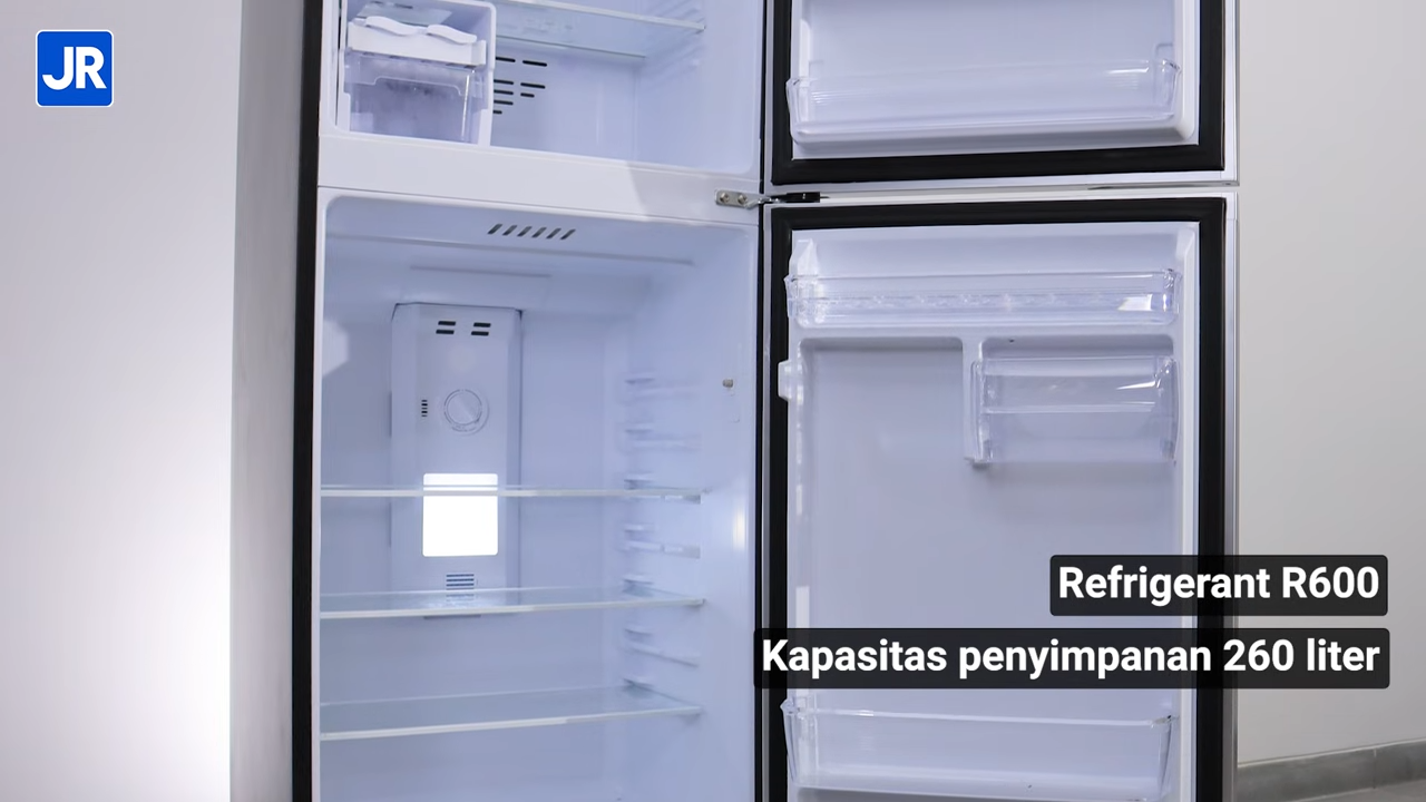 Review Polytron FlexUp 5-in-1: Lemari Es Multifungsi 14 Polytron FlexUp 14