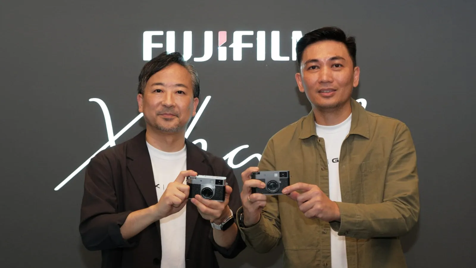 FUJIFILM Luncurkan Kamera Digital Terbaru "X half" di Indonesia 36 FUJIFILM Luncurkan Kamera Digital Terbaru X half di Indonesia (3)