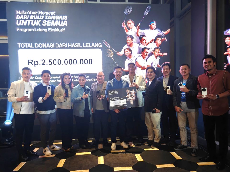 Lebih Mahal dari 2 Mobil Mewah, Lelang 3 OPPO Find N5 Laku Hingga Rp2,5 MIliar! 1 Make Your Moment Bulu Tangkis OPPO Indonesia