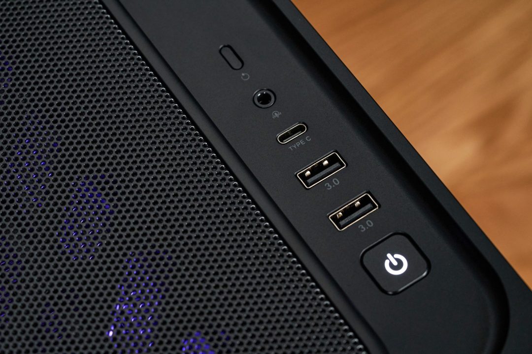 ASUS Prime AP202, Case MicroATX Panoramic dengan Ventilasi Cerdas 4 case microATX ASUS Prime AP202