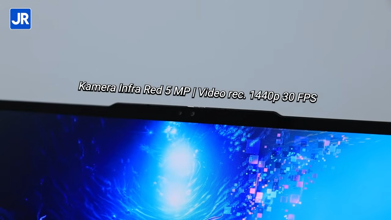 Review Lenovo Yoga 7i 2-in-1 Gen 10 (2025): Laptop Convertible yang Kami Suka! 8 Lenovo Yoga 7i 2 in 1 Gen 10 18