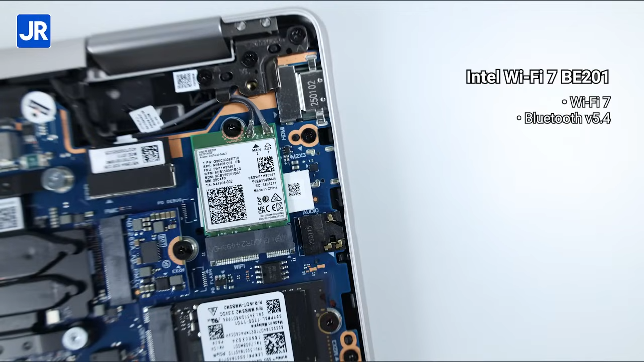 Review Lenovo Yoga 7i 2-in-1 Gen 10 (2025): Laptop Convertible yang Kami Suka! 8 Lenovo Yoga 7i 2 in 1 Gen 10 8