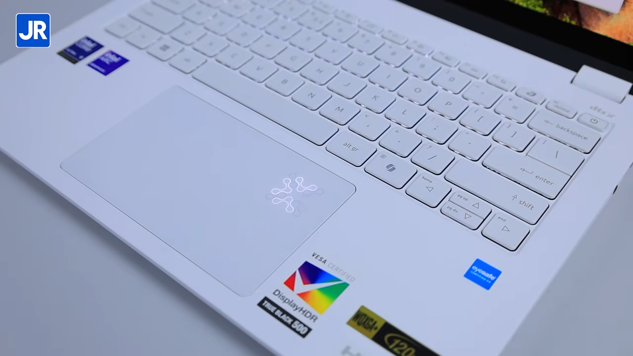 Review Acer Swift Edge 14 AI: Super Ringan, Super Irit dan Tetap Kencang! 3 Acer Swift Edge 14 AI 11