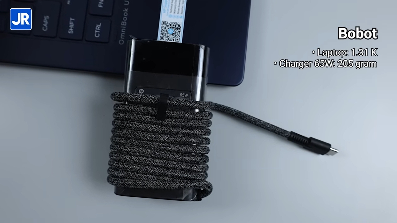 Review HP OmniBook Ultra Flip 14-fh0888TU: Laptop Premium dan Mewah yang Kencang Buat Cari Duit 4 HP OmniBook Ultra Flip 14 11