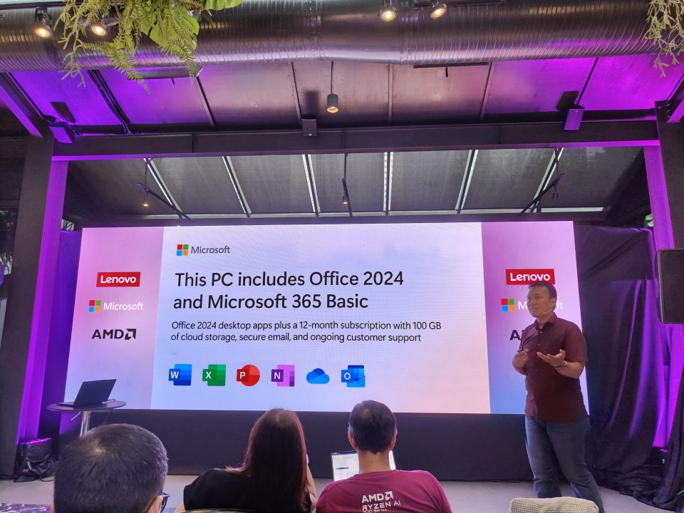 Lenovo Bawa Deretan Copilot+ PC ke Indonesia, Usung AMD Ryzen AI 300 Series 7 IMG 20250701 WA0011