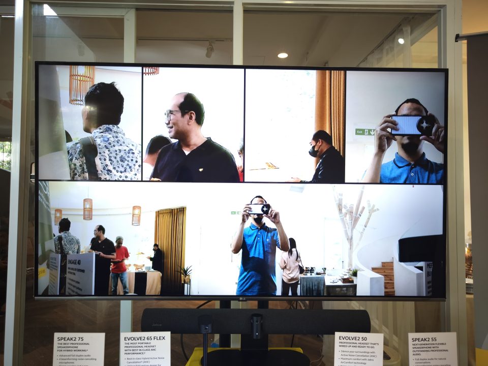 Jabra PanaCast 40 VBS Meluncur, Video Bar Ringkas untuk Ruang Meeting Kecil 4 Jabra Panacast 40 VBS