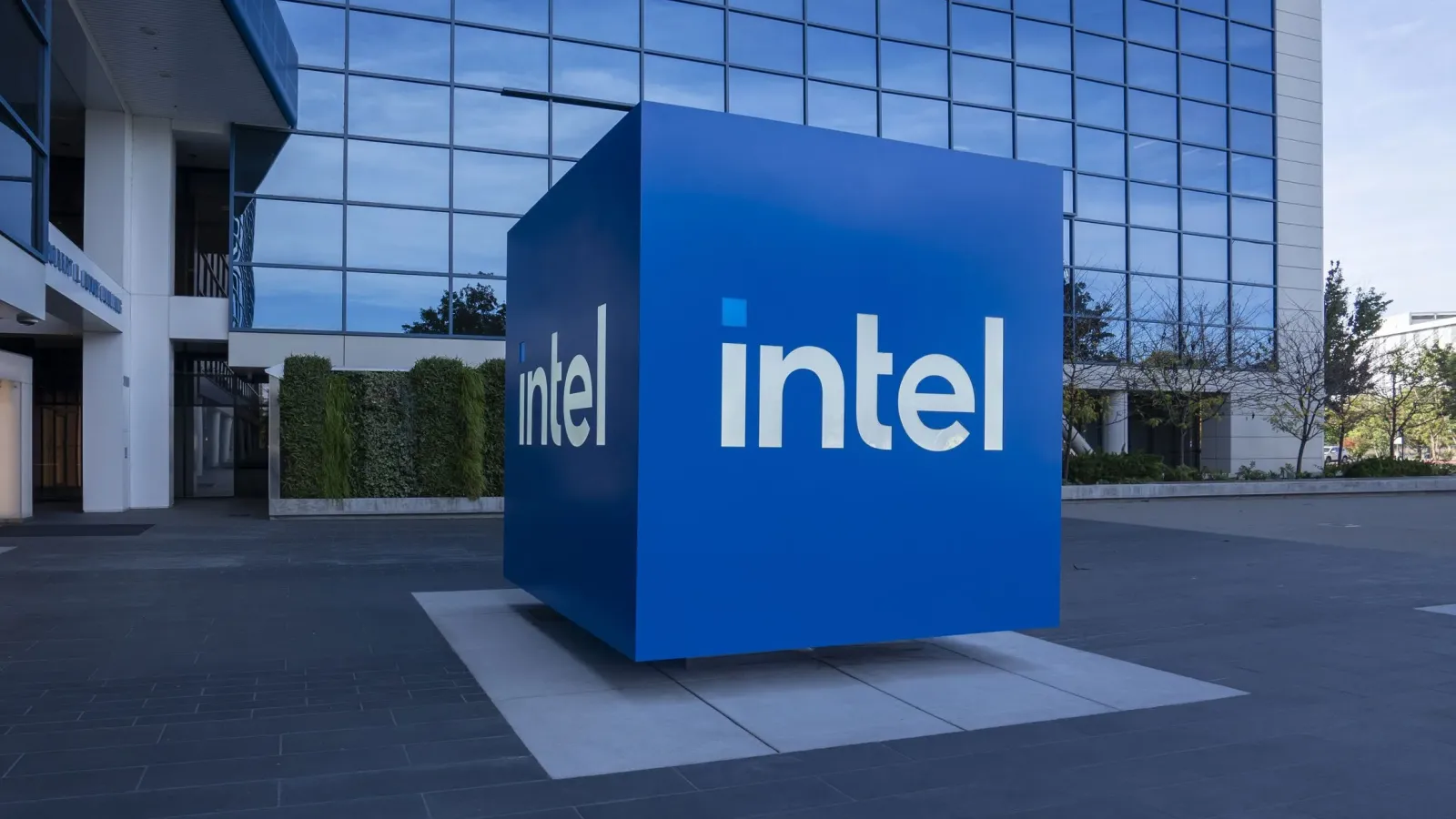 Intel Berencana Pisahkan Bisnis Network dan Edge Mereka 1 intel_3