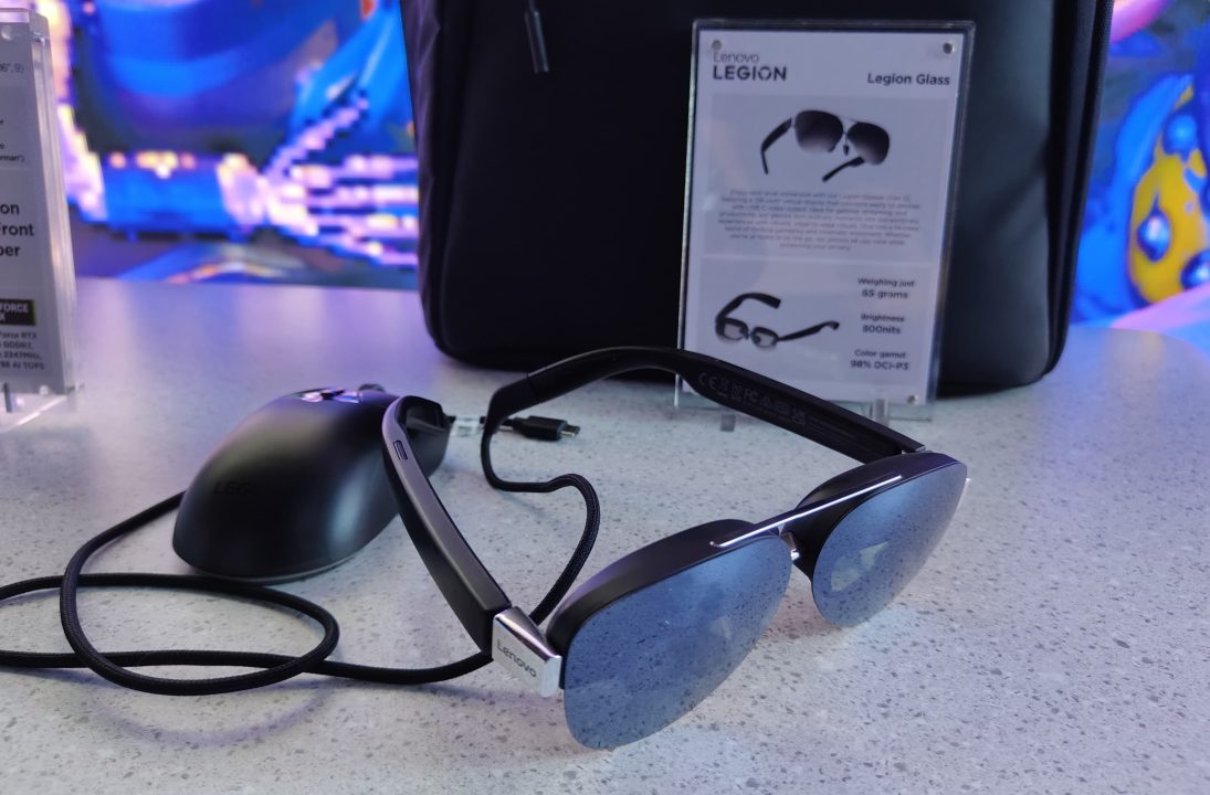 Lenovo Turut Luncurkan Monitor Lengkung Legion dan Legion Glasses 2 3 IMG 20250806 WA0080