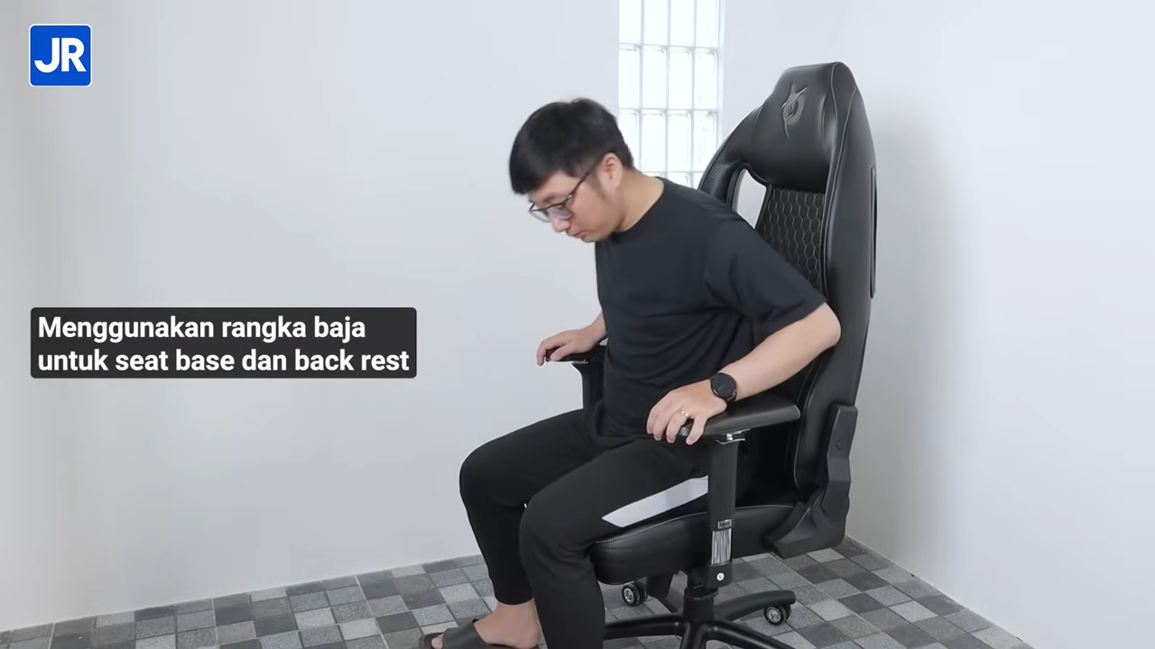 Review Todak Throne: Kursi Nyaman dan Lega Layaknya Singgasana Raja 11 Todak Throne 11