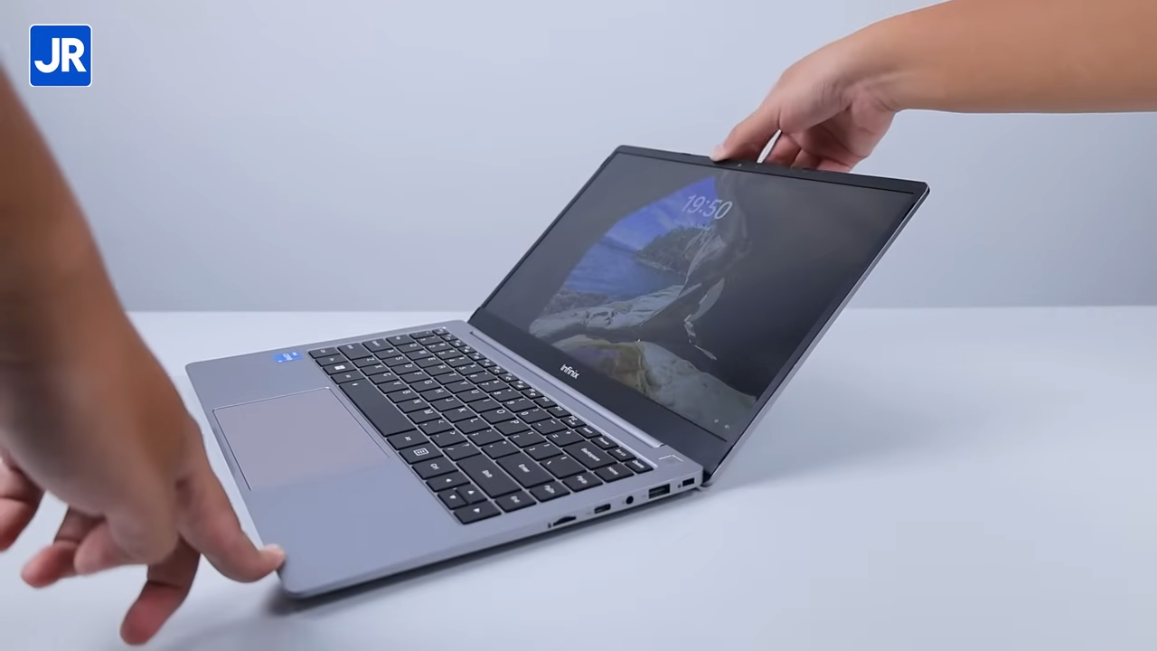 Review Infinix Inboox X2 2025: Laptop Infinix Inboox X2 2025 13
