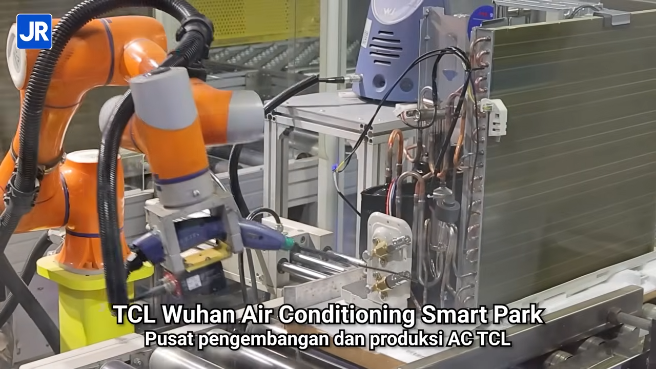 Mengintip Pabrik AC Canggih TCL: Ngetes AC Aja Sampai Se-Serius Ini? Kehujanan & Kepanasan, Semua Ada! 2 Ngetes AC Aja Sampai Se Serius Ini Kehujanan Kepanasan Semua Ada Ngintip Pabrik AC Canggih TCL 00 00 16