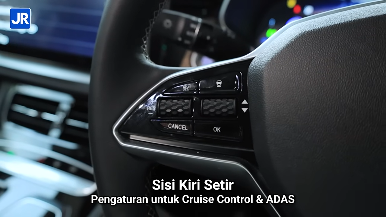 Review Polytron G3+: Mobil SUV Listrik Mewah Hanya Rp 300 Jutaan 4 Polytron G3 Plus EV 15